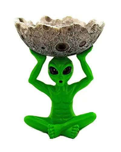 Alien Ash Tray, Alien Holding Moon Design Ash Tray for Home and Office use, Ash Tray for indoor and outdoor use, Ash Holder for Smokers, Desktop Smoking Ash Tray for Decoration - Green One Size Trendy Zone 21