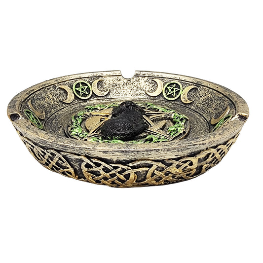 Black Cat Pentagram Polyresin Ashtray