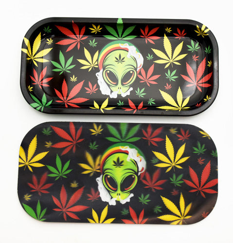 Alien 3D Lenticular Rolling Tray with Magnetic Closure – 8 1/2 x 4 1/4 Inch Compact Rolling Tray