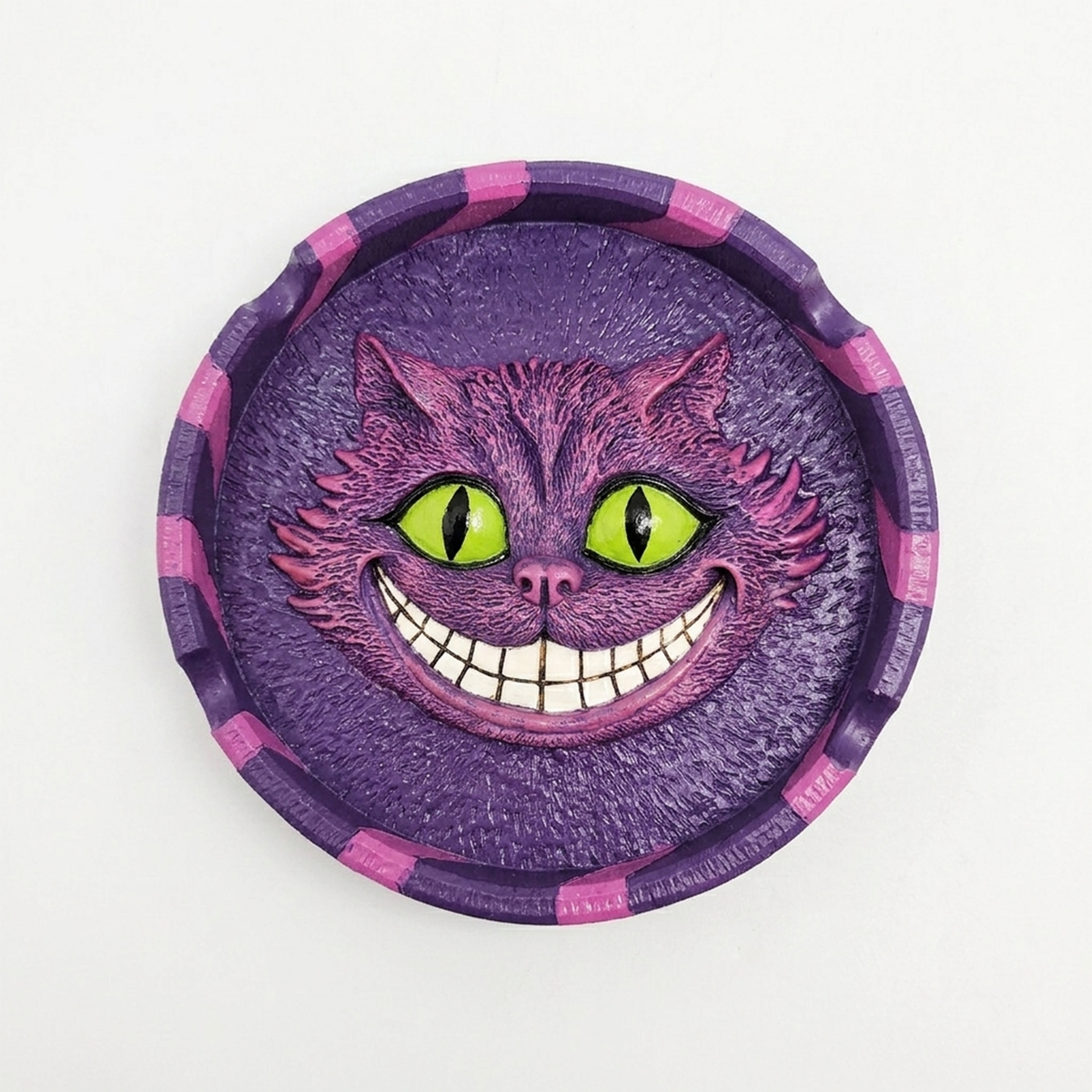 Cheshire Cat Ashtray – Decorative Resin Ashtray with Detailed Cat Design