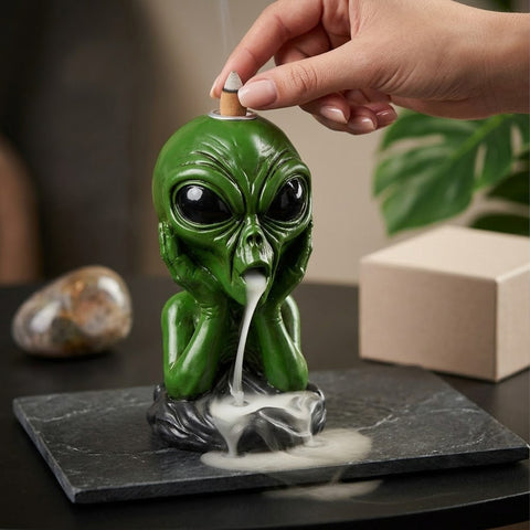 Green Alien Backflow Incense Burner – Decorative Incense Cone Holder